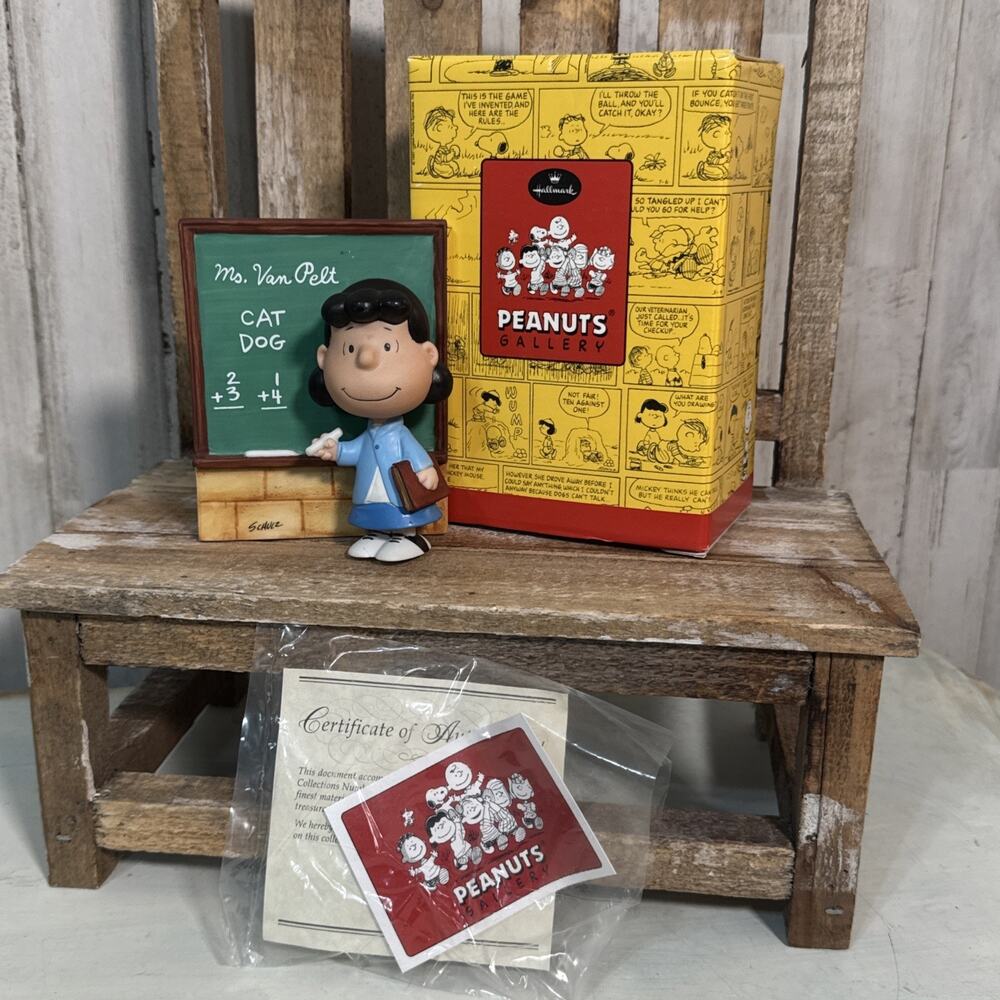 Hallmark Vintage Peanuts Gallery Lucy Van Pelt Teacher Figurine